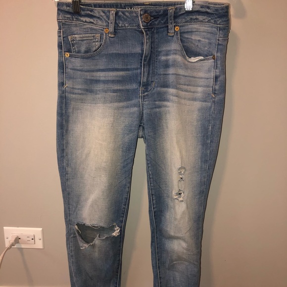 American Eagle Outfitters Denim - Light Wash American Eagle Jeans